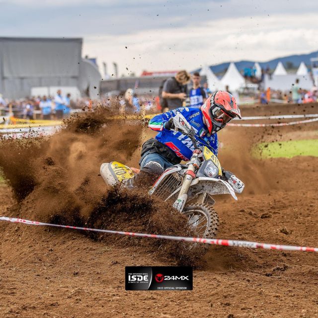 Sunday vibes 🔥
@kevincristino_  from day 6 at @fim_isde 

We celebrate the Six days of enduro with an EXTRA 15% off on purchases over 100€ 
Use code: LEPUYENVELAY

#24mx #fimisde #isde #isde2022🇨🇵