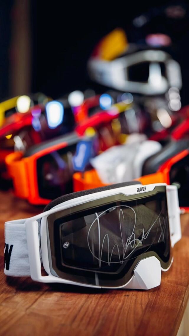 GIVEAWAY closed! ❌
Thank you everyone who took part! 

This year we are supporting Taddy Blazusiak with our Raven Halcon goggles and he has signed a few of them! We are giving away 4 different goggles with Taddys signature !! 
What do you need to do to win one?

1. Like this post 
2. Follow our account and also @taddyblazusiak 
3. Comment in this post why you would like to win one and tag 2 friends 
4. Share this reels in your stories and tag @ravensportsofficial ! 

You can participate as many times as you wish! 
The winners will be announce the 17th Ausgust 2023!!!

#ravensportsofficial #taddyblazusiak #ravenhalcon