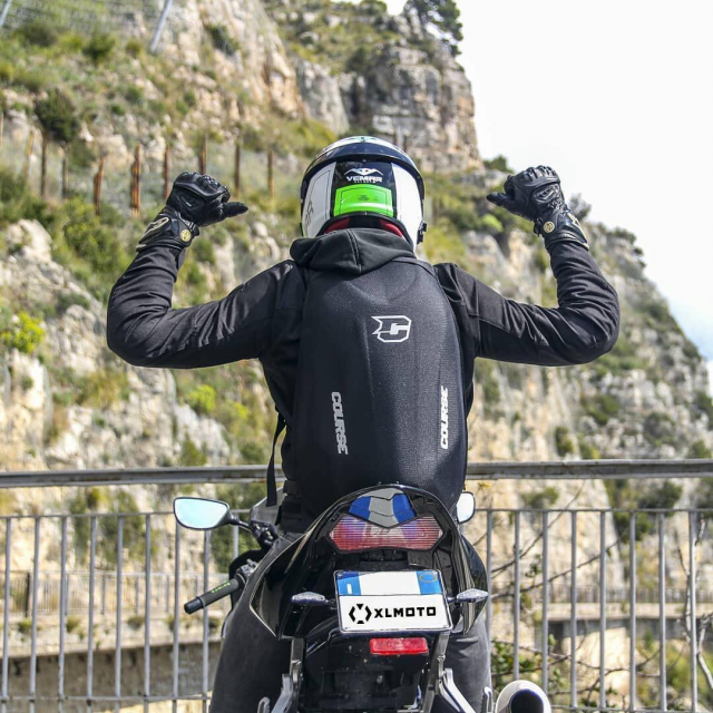 One backpack to rule them all 🙌🏼
.
.
Cred: @ivano636
#xlmoto #slipstream #xlmotobackpack #course #coursebackpack